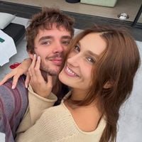 'Sasha está grávida?': atitude do marido durante aniversário com Bruna Marquezine e Shawn Mendes agita a web. Vídeo!
