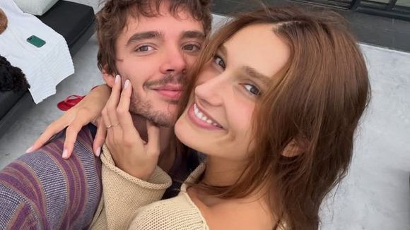 'Sasha está grávida?': atitude do marido durante aniversário com Bruna Marquezine e Shawn Mendes agita a web. Vídeo!
