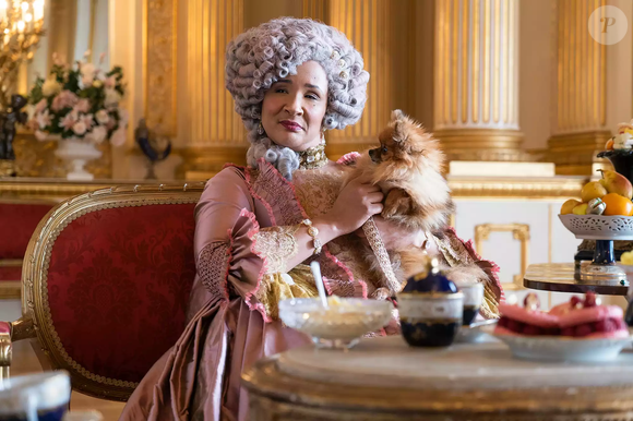 A 'queen' favorita de todos, Golda Rosheuvel é a Rainha Charlotte em “Bridgerton”; a atriz tem 1,65 m