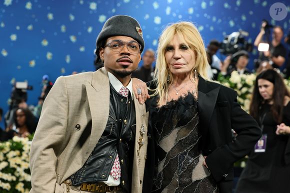 2025: essa é uma das aparições mais recentes de Donatella Versace, no MET Gala