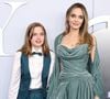 Vivienne Marcheline Jolie-Pitt já cumpriu a primeira etapa exigida pela Justiça, onde publica semanalmente um comunicado oficial de sua intenção