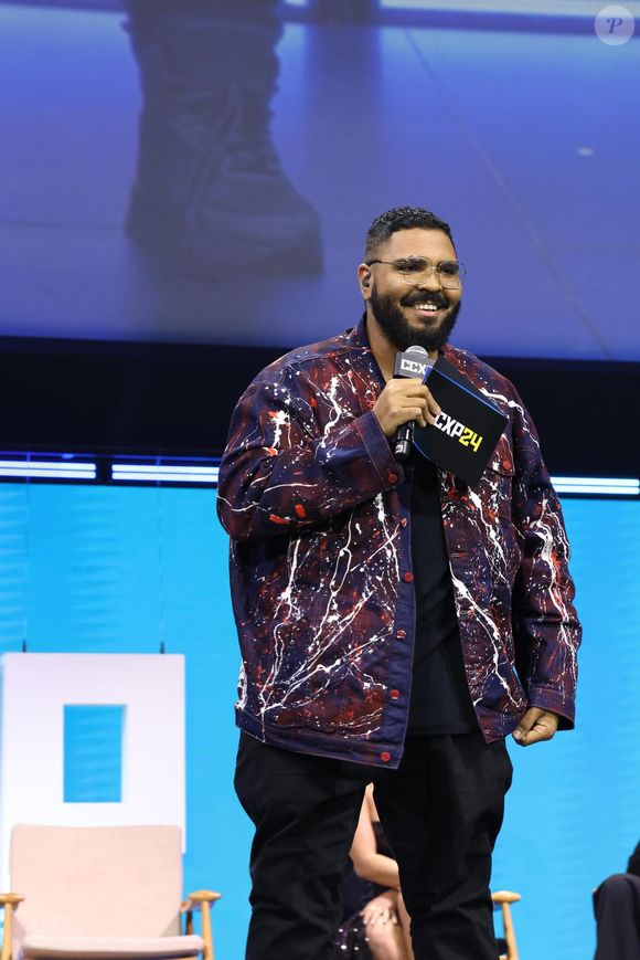 Paulo Vieira respondeu Leo Dias após crítica no 'Troféu Imprensa': 'Acho engraçado falar que eu estou em tudo, sendo que meu programa só tem 10 episódios por temporada'