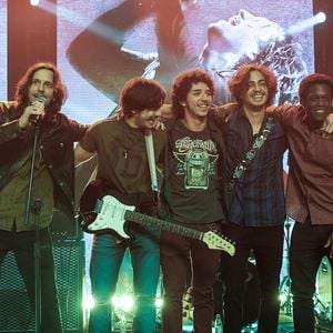 A banda 4.4 era um dos destaques da novela 'Rock Story', de 2017