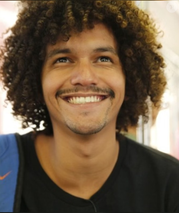 MC Estudante diz que está sendo injustiçado e que as agressões aconteciam dos dois lados