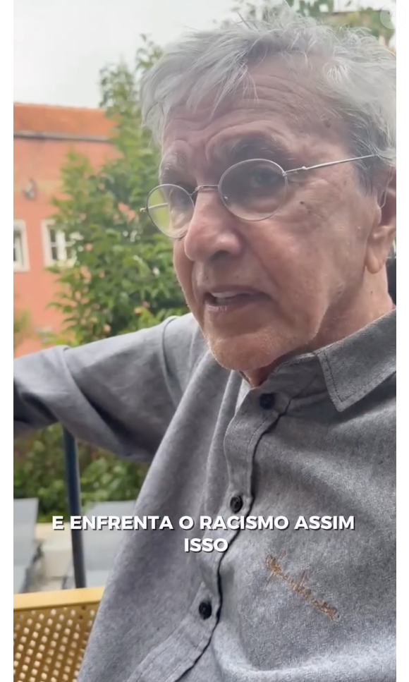 Caetano Veloso, então, disse que conhecia apenas Vini Jr. e definiu o jogador como importantíssimo, já que "enfrenta o racismo com muita firmeza"