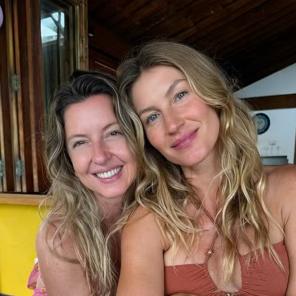 Irmã gêmea de Gisele Bündchen à equipe de Hugo Gloss: ‘Quem conhece nossa família e os valores que nos orientam sabe que essas informações não são verdadeiras’