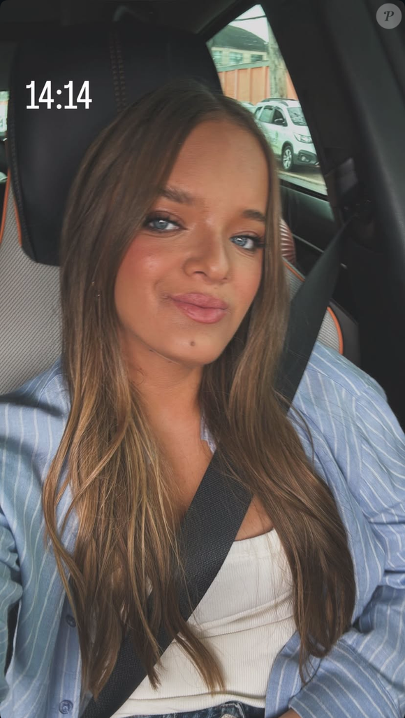 Rafaella Justus curtiu um dia relax de praia no Rio de Janeiro neste sábado (01)