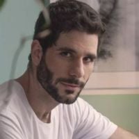 Quem é o ator que usou ChatGPT para ter um papel na novela substituta de 'Vale Tudo'? Ele não é famoso, mas já apelou com outro truque para novela do SBT... e conseguiu