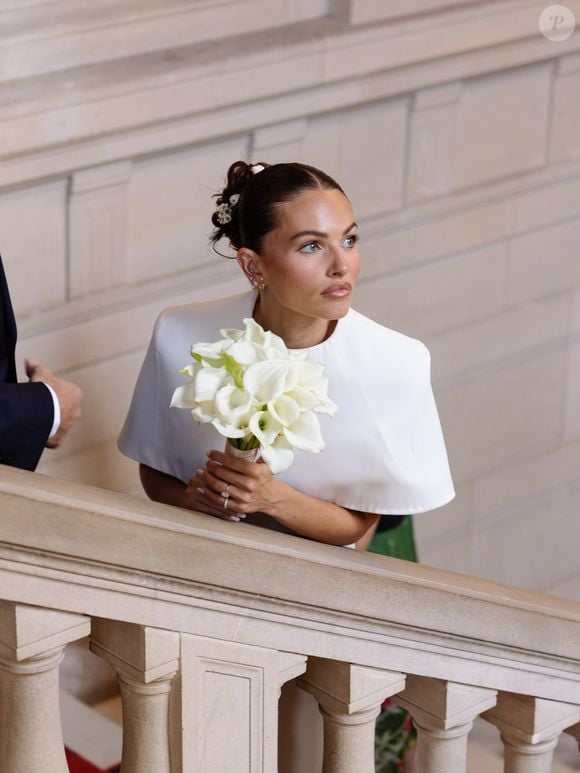 Do título de 'menina mais bonita do mundo' ao casamento com o neto de Jane Birkin: veja como Thylane Blondeau surgiu deslumbrante no grande dia