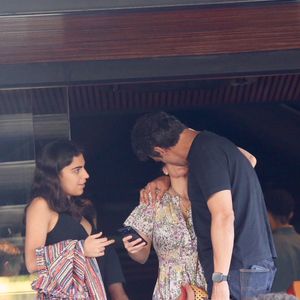 Tadeu Schmidt ganhou o carinho da esposa, Ana Cristina