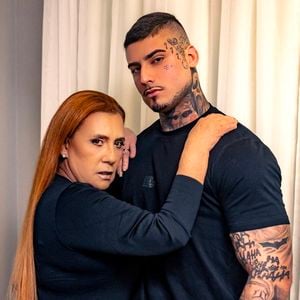 Rita Cadillac tem causado burburinho por parcerias. A mais comentada foi com o ex-namorado de Andressa Urach