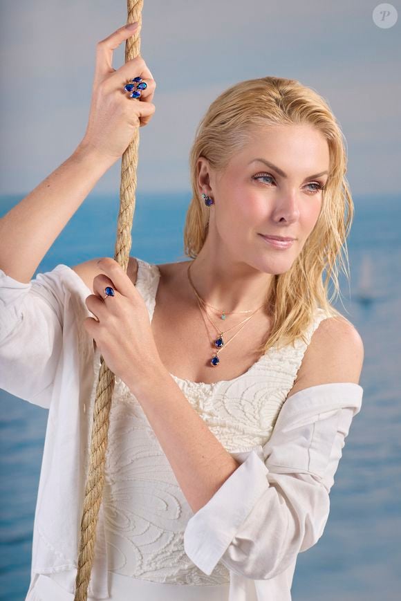 Prestes a se casar com Edu Guedes, Ana Hickmann protagoniza a campanha da coleção 'Azure Amore', sua nova parceria com a Rommanel