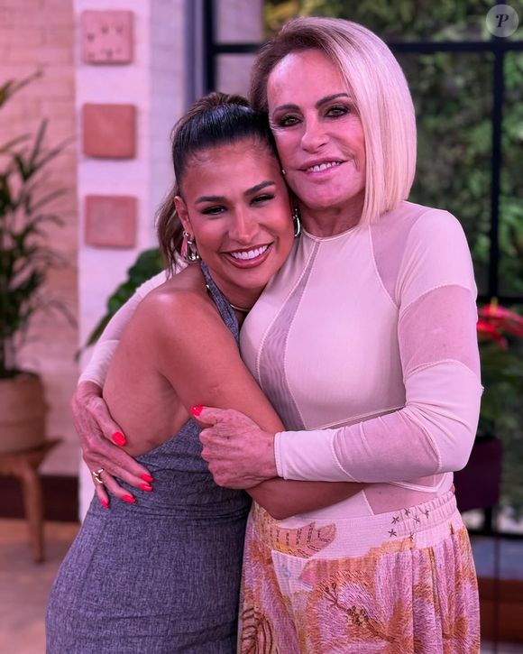 Simone Mendes tomou café ao lado da apresentadora Ana Maria Braga nesta sexta-feira (28).