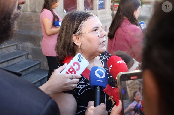 Stella Maris Caymmi lamentou a morte da mãe, Nana Caymmi: 'Perco a minha mãe, mas hoje o Brasil perde um pouco de bom da música brasileira'