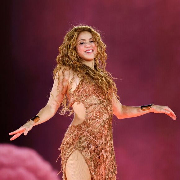 Vai ao show de Shakira? Selecionamos 12 peças da Renner com estética boho chic, franjas e muito brilho para montar looks estilosos e confortáveis para o megashow em Copacabana