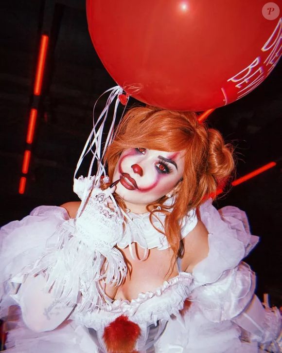 Maquiagem para Halloween: esta fantasia do palhaço Pennywise, de 'It: A Coisa', foi a aposta de Demi Lovato