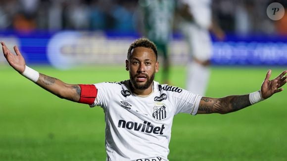 A relação entre Neymar e o Santos vem enfrentando desgastes que podem prejudicar a renovação de contrato