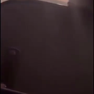 Mateus Solano ‘bateu na minha mão e arrancou o celular, assim como vocês podem ver no vídeo. Eu nem tive coragem de pegá-lo do chão’, disse a fã ao ‘A Tarde é Sua’