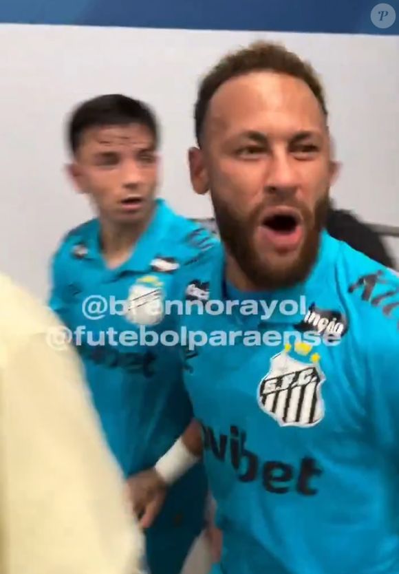 Neymar xingou os jogadores do time adversário e os chamou de "eliminados", o que causou na web
