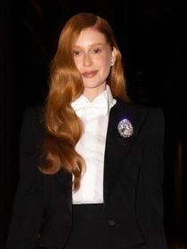 Do smoking elegante ao slip dress Alta Costura dramático: 15 fotos de Marina Ruy Barbosa em 'dobradinha fashion' de looks ao lançar novo filme em Campos do Jordão (SP)
