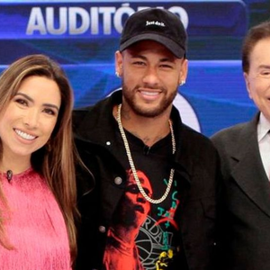 Patrícia Abravanel ‘incorpora’ Silvio Santos na TV e debocha da cara de Neymar: ‘O trabalho dele é…’