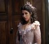 Bianca (Flora Diegues) chega de viagem na segunda fase de 'Além do Tempo'
