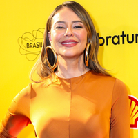 Vestida para matar... Odete? Paolla Oliveira, a Heleninha de 'Vale Tudo', brilha no Festival do Rio em noite de crime na novela