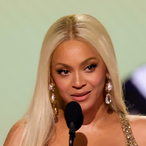 Doença que afeta Beyoncé e mais 5 milhões de brasileiros pode atingir diversos órgãos; médico explica: ‘É um distúrbio’