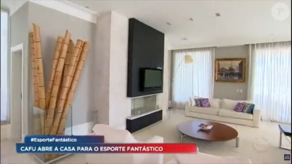 Casa de luxo de Cafu, capitão do penta do Brasil na Copa do Mundo: 4 andares e 6 suítes