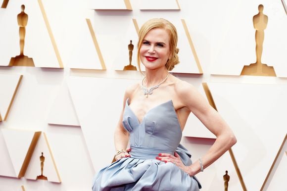 2022: no Oscar, Nicole Kidman esbanjou beleza e boa forma em um vestido elegante