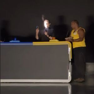 Celso Portiolli se divertiu com a falta de luz