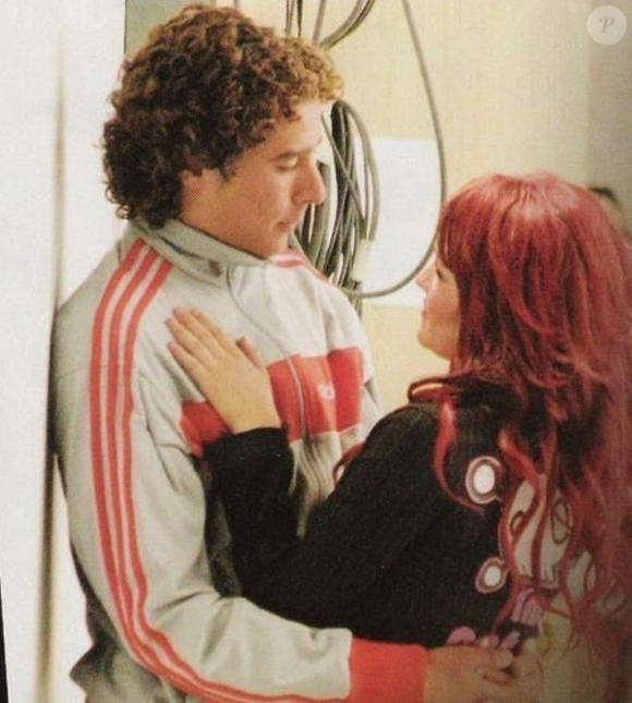Antes de virar recordista de Copas do Mundo pelo México, Guillermo Ochoa viveu um namoro com Dulce María no auge de Rebelde e do fenômeno RBD