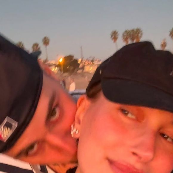 Justin Bieber e Hailey Bieber passam dias sem se falar, segundo o tabloide