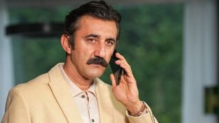 Ex de Karsu, Reha fica em choque ao sofrer atentado criminoso: resumo do capítulo de quinta-feira (19/03) da novela 'Coração de Mãe'