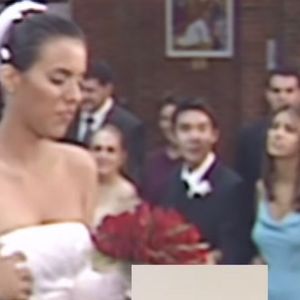 Tadeu Schmidt e Ana Cristina se conheceram ainda jovens e tiveram um reencontro decisivo anos depois, dando início a uma relação duradoura.