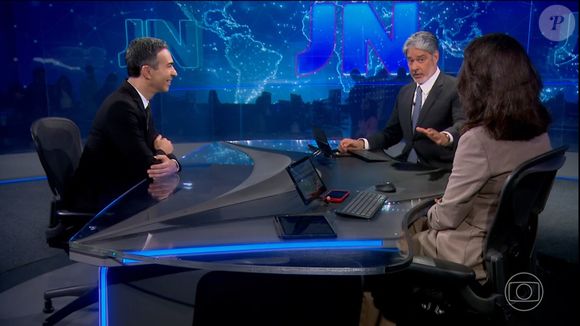 César Tralli, Willian Bonner e Renata Vasconcellos na bancada do Jornal Nacional