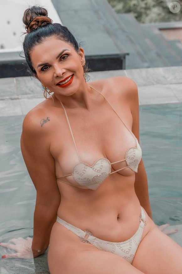 Luiza Ambiel foi convidada a retornar ao quadro ‘Banheira do Gugu’, quando o apresentador, já na Record, fez uma edição especial em comemoração aos 20 anos do clássico