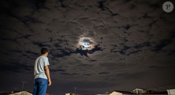 Astrônomo Thiago Gonçalves alerta que o Brasil terá visibilidade limitada do eclipse entre 5h e 6h da manhã.