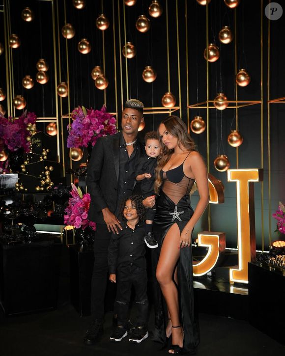 Mineira de Belo Horizonte, Gisellen tem 27 anos, é mãe de Lorenzo e Pietro (de 6 e 3 anos) e está casada com Bruno desde de março de 2015