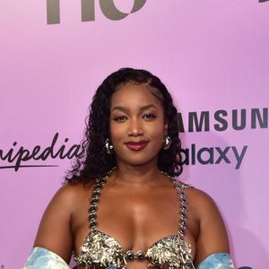 IZA passou pelo tapete vermelho da premiação TikTok Awards 2023