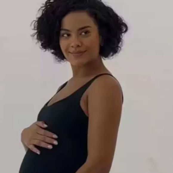 Gravidez de Maria de Fátima (Bella Campos) será explicada na novela 'Vale Tudo' no capítulo de 15 de outubro