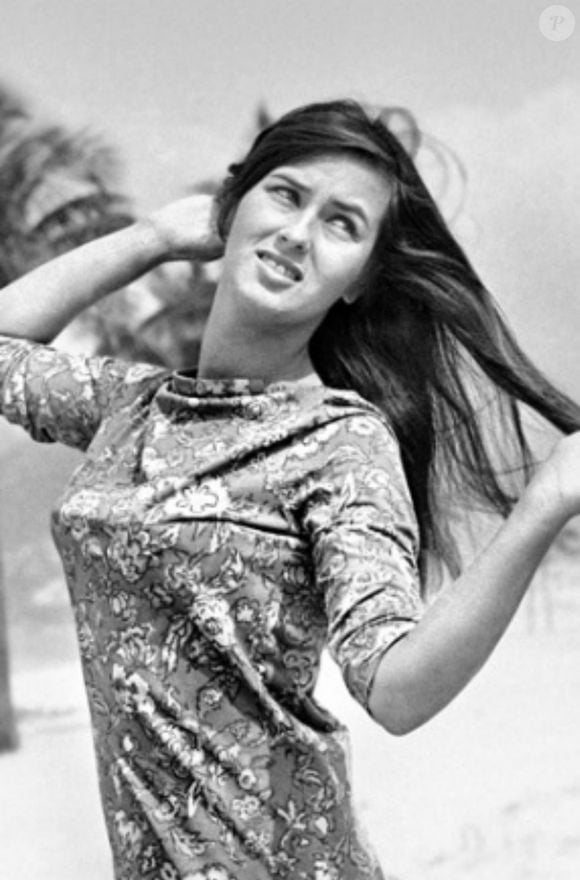 Helô Pinheiro aos 17 anos, época em que ganhou o título de ‘Garota de Ipanema’