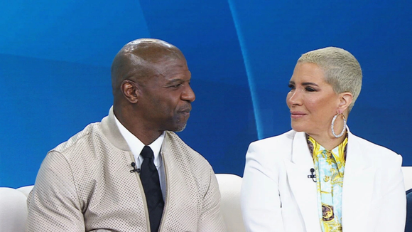 Parkinson confundido com ansiedade: os sinais que a esposa de Terry Crews ignorou por anos antes do diagnóstico definitivo