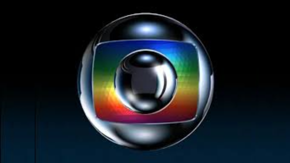 Há exatos 21 anos, uma atriz morria no meio de uma novela da Globo - e autor resolveu a trama sem matar a personagem