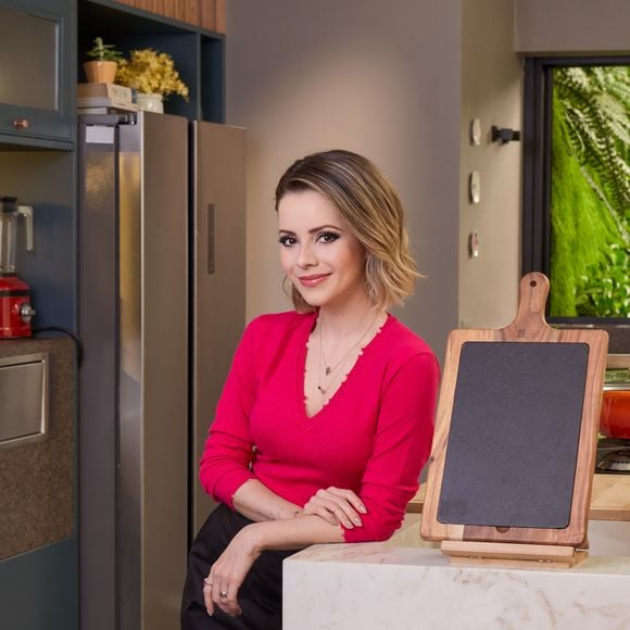 Sandy recomendou folhas e ervas como condimentos substitutos do alho