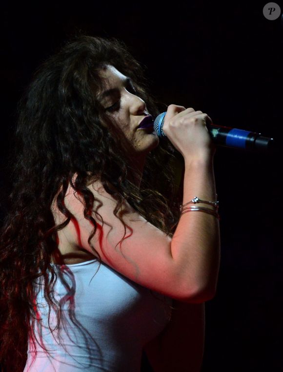 Lorde volta ao Brasil como destaque do Lollapalooza Brasil 2026 e revive curiosidade inusitada do passado
