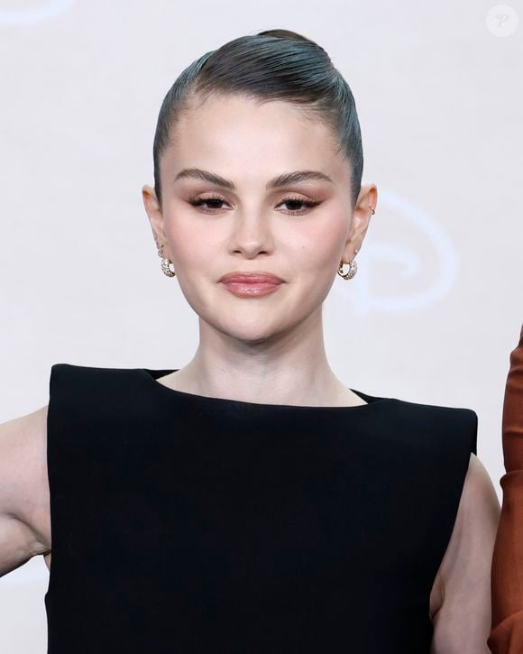 Selena Gomez recebeu rim da amiga Francia Raísa em 2017 após complicações do lúpus