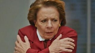 Matou a charada? Passado de Diná, em ‘Quem Ama Cuida’, é mais sujo que todas as lições de moral pregadas pela governanta