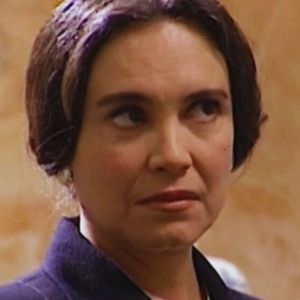 Rival de Helena (Regina Duarte), Dalva (Ana Rosa) vive sozinha após esculacho de Caio (Angelo Paes Leme) na novela História de Amor