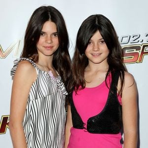 Kylie Jenner é famosa desde a adolescência e faz parte de uma das famílias mais conhecidas de todo o mundo